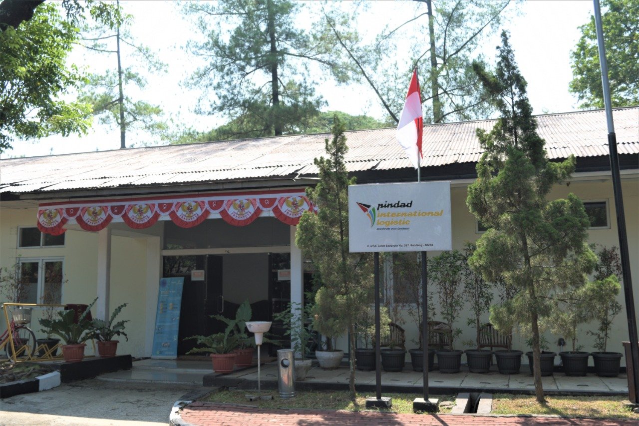 Company Profile PT Pindad International Logistic